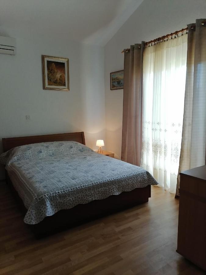 Apartments Vedrana Ražanj Esterno foto